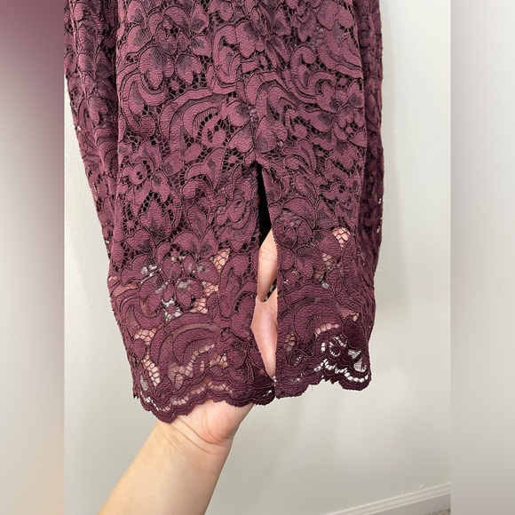 WHBM Elegant Lace Cold Shoulder Dress Burgundy Wedding Events Cocktail Sz 6 NWT - Picture 15 of 16